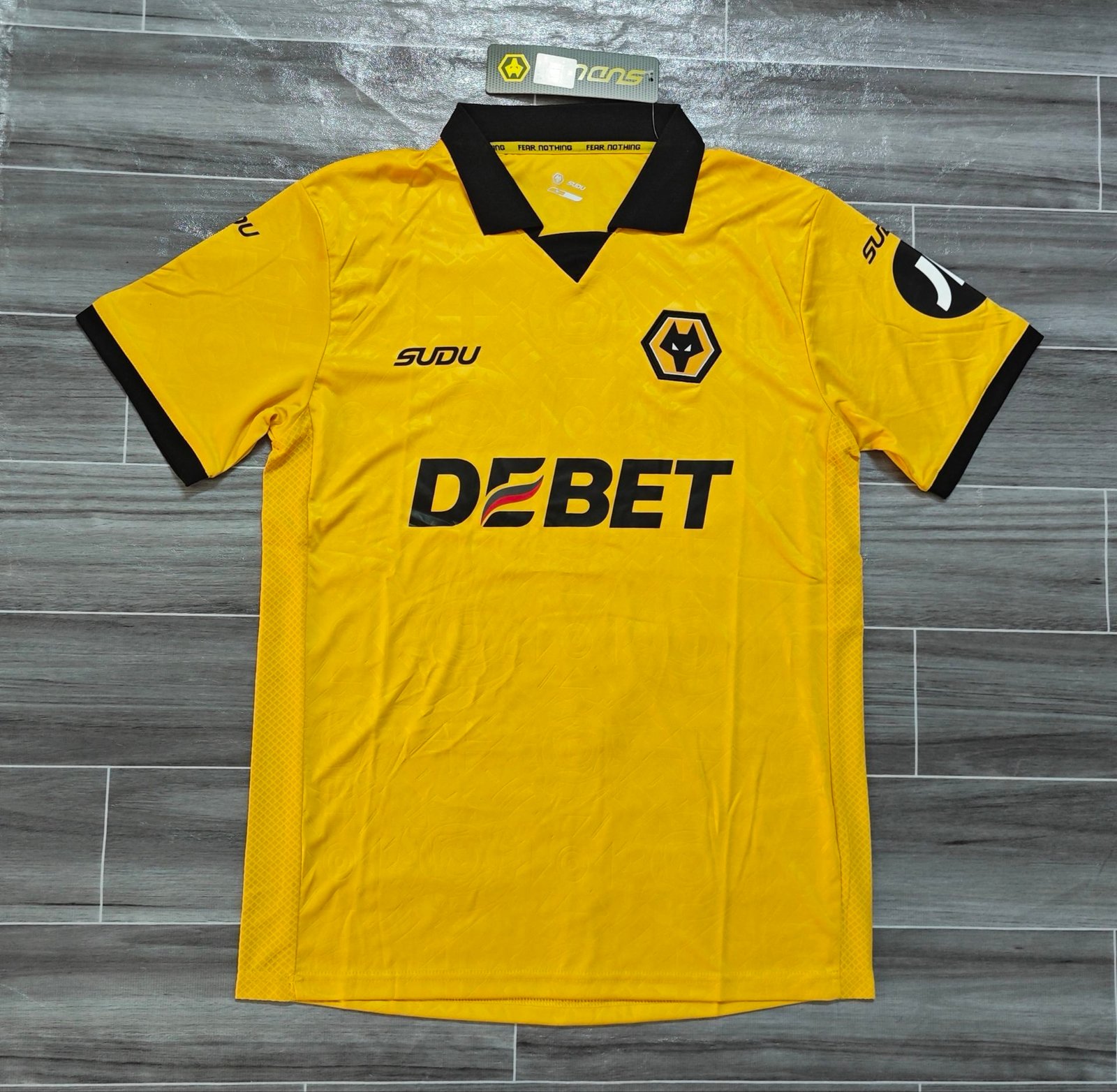 Wolves 25–26 Home Player Jersey