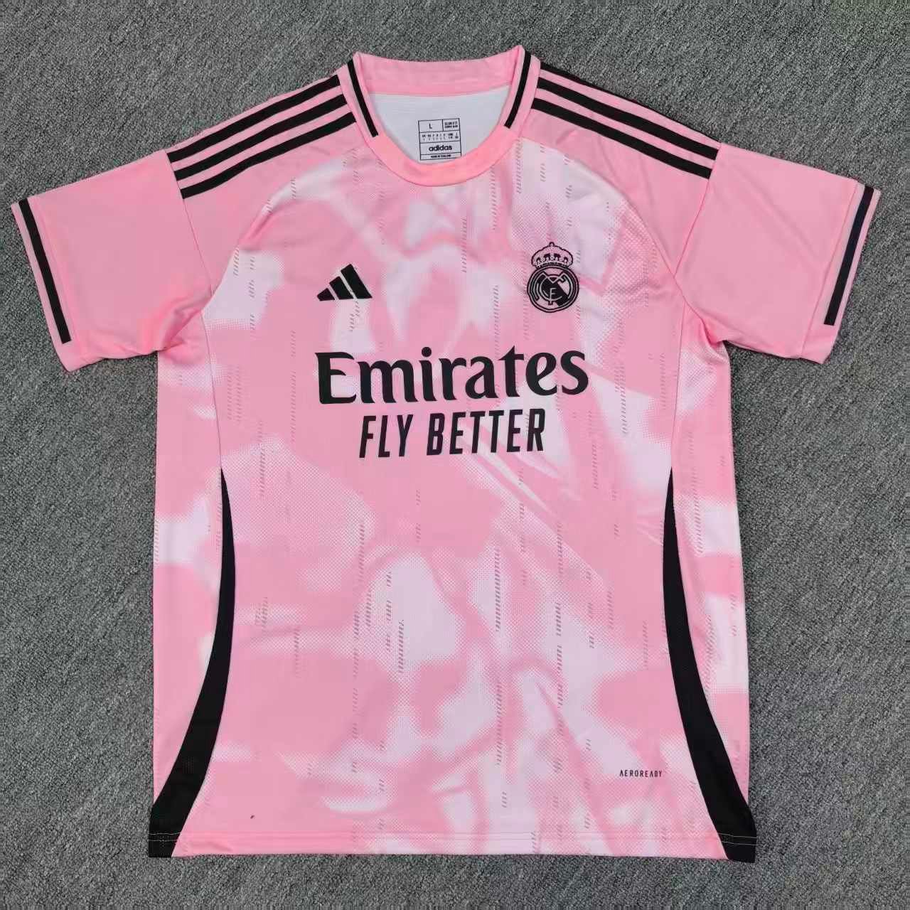 Custom Group Order: 4x Real Madrid Special Edition (Size S) – Floquage GROUPE 100 VICE – Fan Version (Replica) – 2026 World Cup Soccer Jersey - 2026 World Cup Premium Jersey - Worldwide Shipping