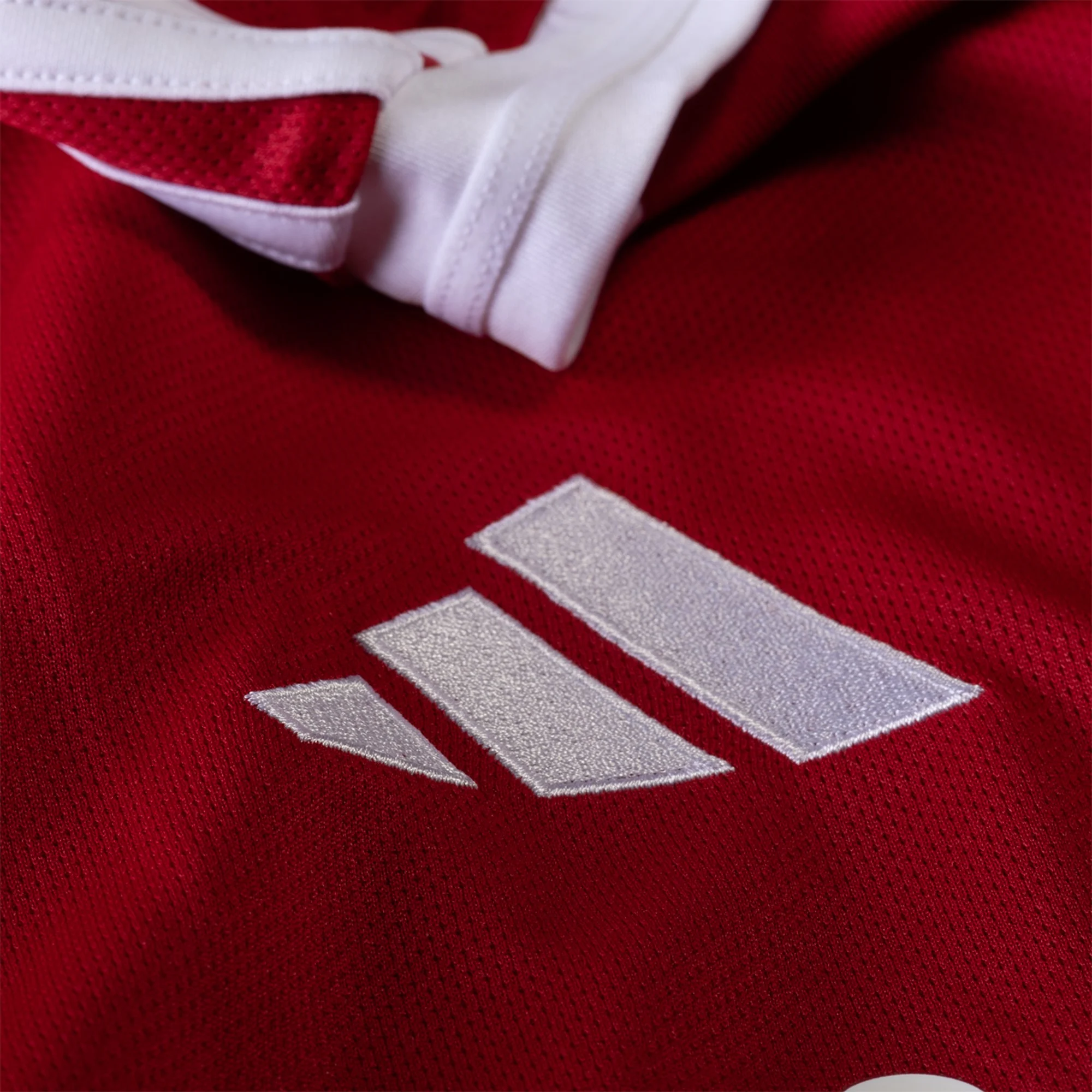 利物浦000003 Men's Replica Liverpool Home Jersey 25/26