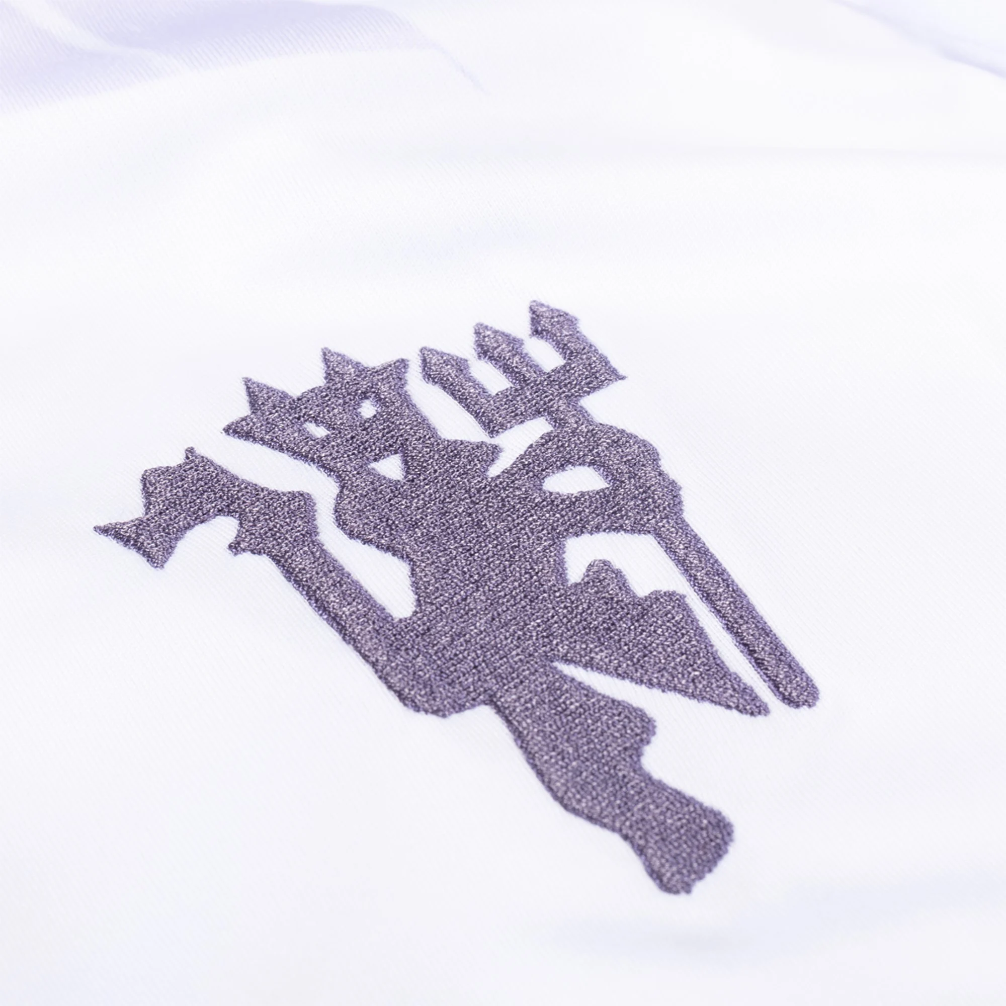 曼联000003 Men's Replica Manchester United Away Jersey 25/26