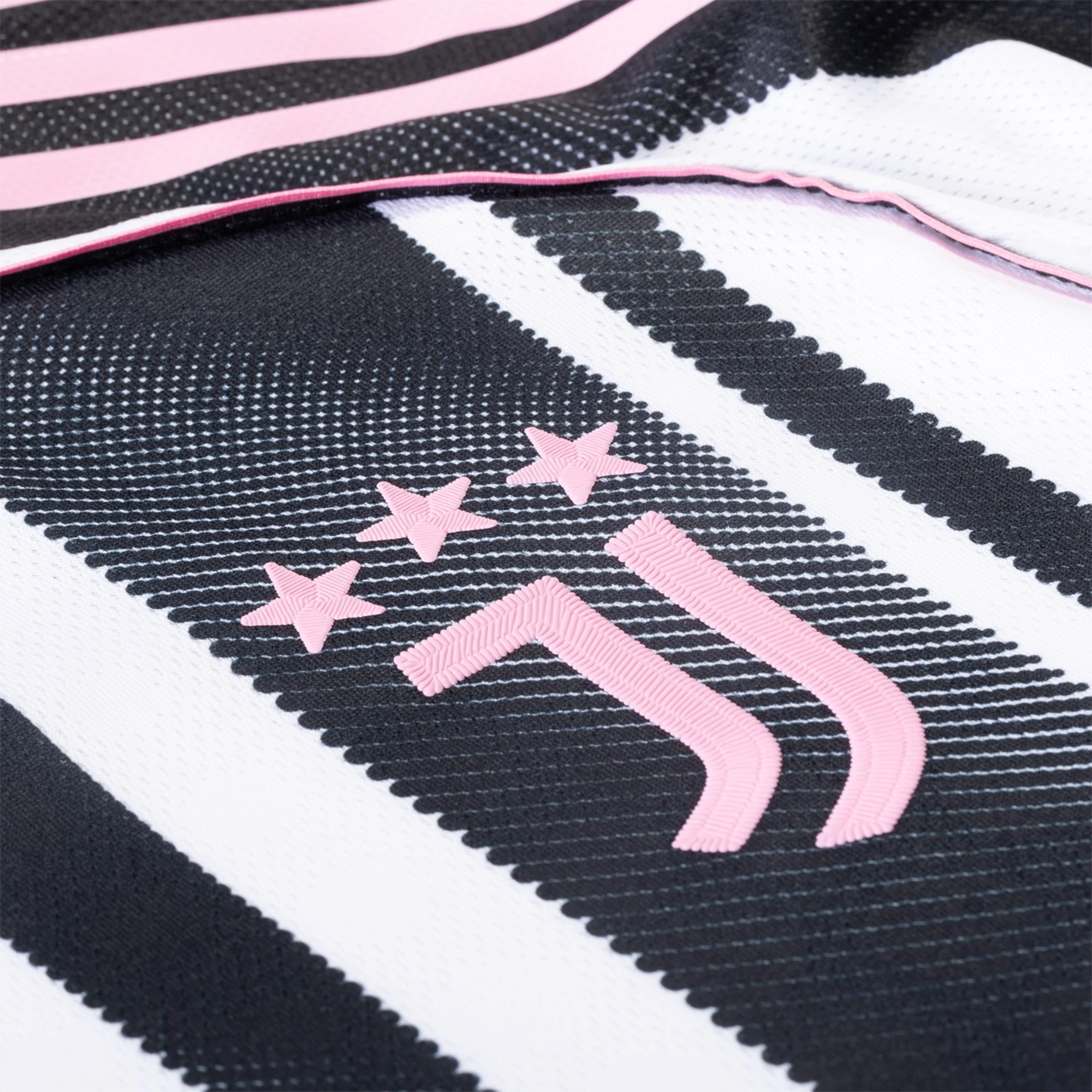 祖云000003 Men's Authentic Juventus Home Jersey 25/26
